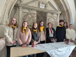 kolo_caritas_kiermasz_005