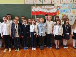 szkola_do_hymnu_024