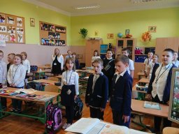 szkola_do_hymnu_029