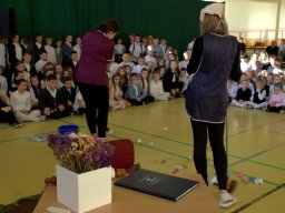 den_2022_28