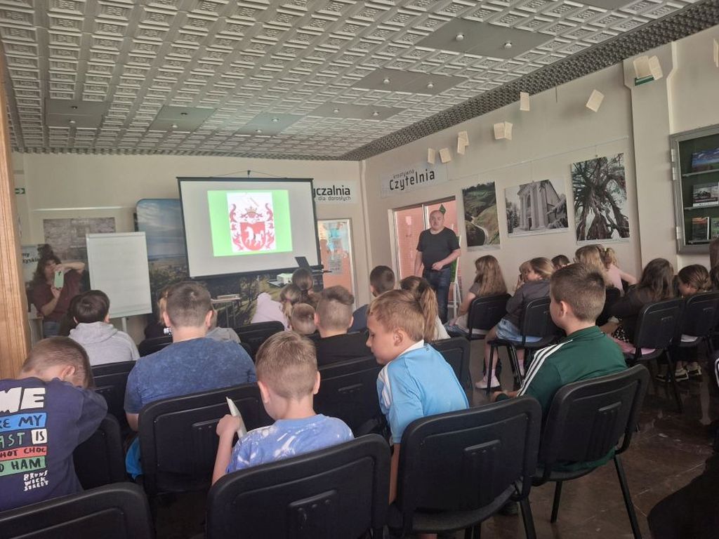 Spotkanie z legendą – lekcja biblioteczna o dziejach Pińczowa